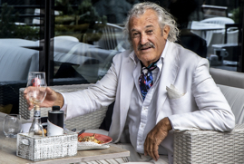 Man In White, Casa Gourmet, Milan, Italy, 2019.jpg