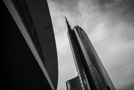 Uni Credit Spire, Porta Nuova, Milan, Italy, 2019.jpg